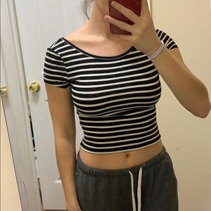 3 for $25 - Cropped guess stripped top